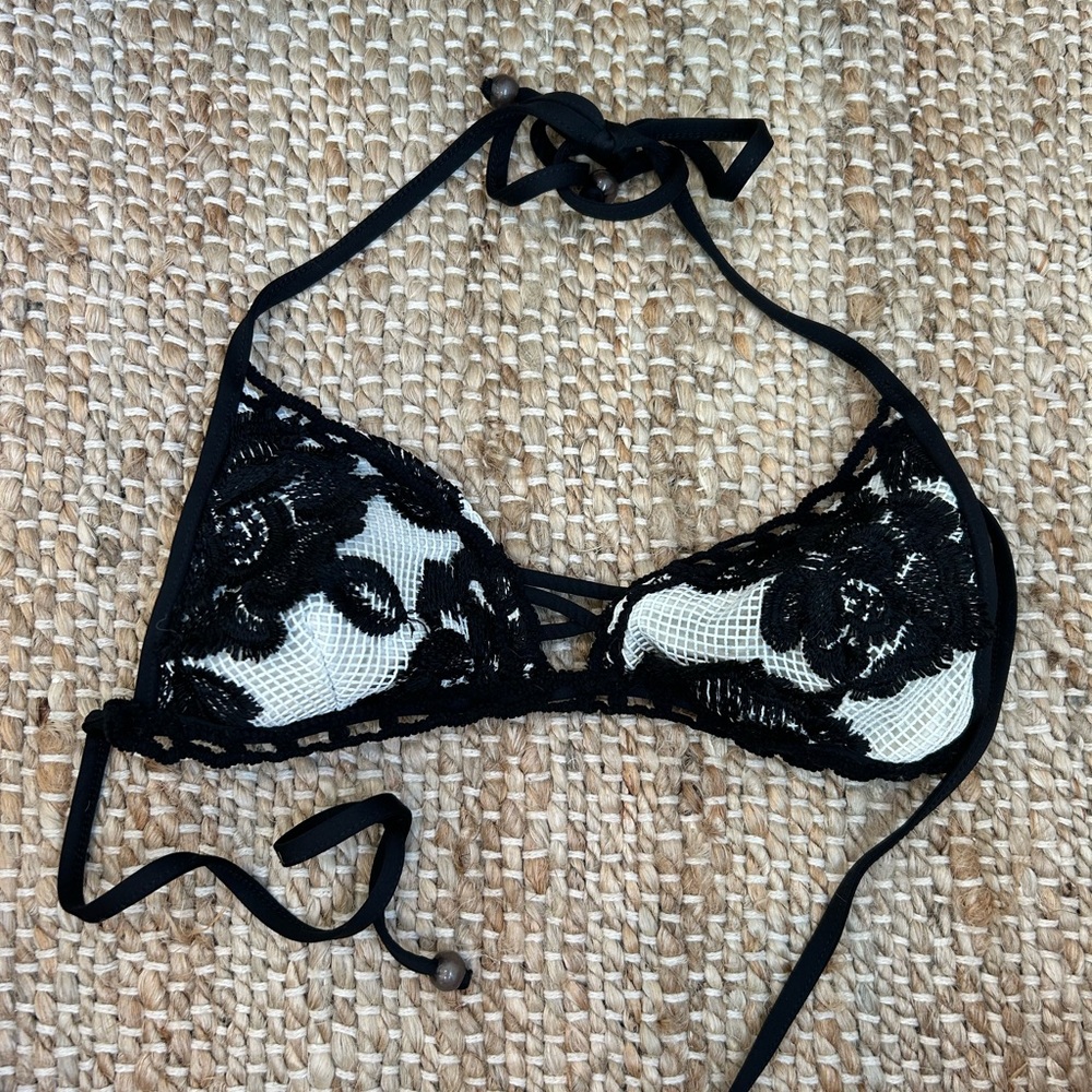 Black and White Bikini with Intricate Detailing